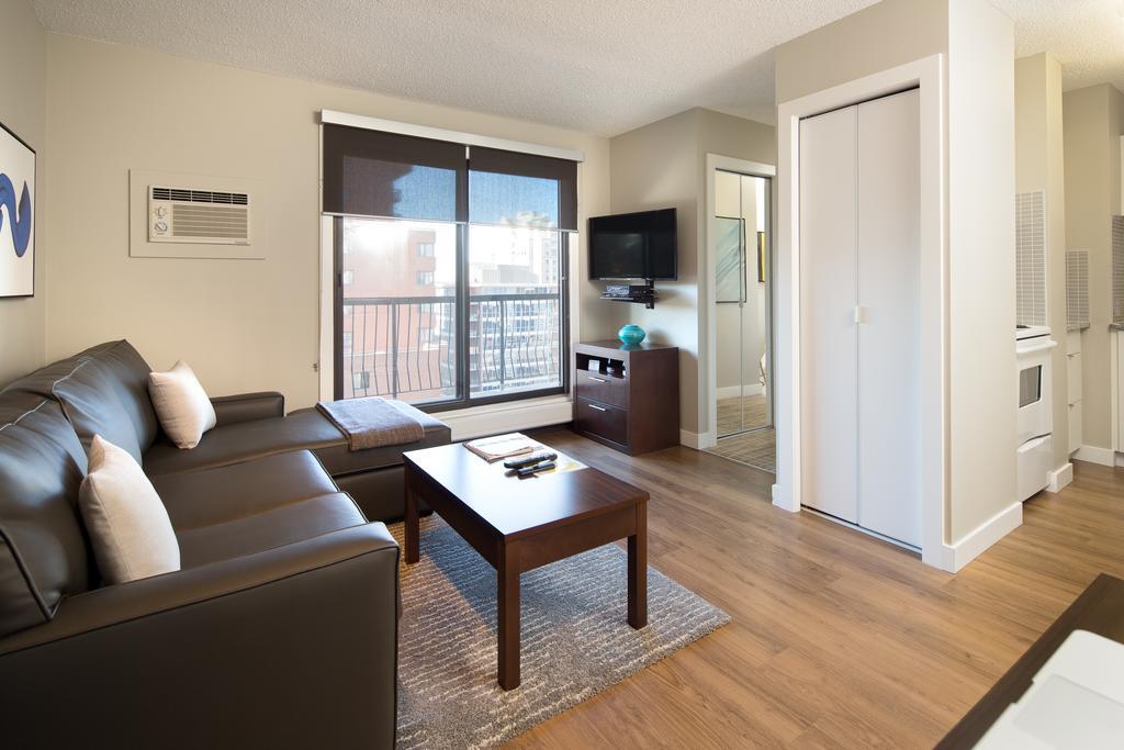 Execsuite Inc. Calgary Extérieur photo
