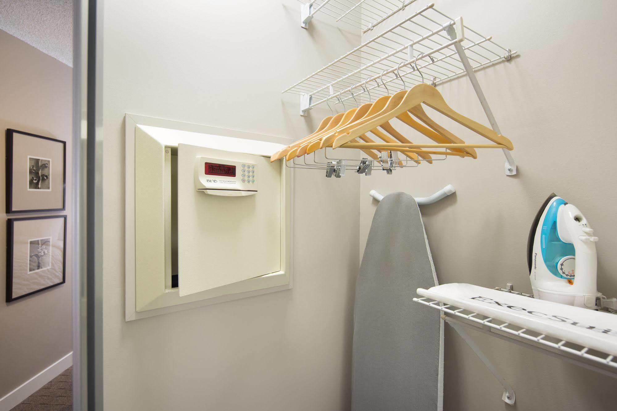 Execsuite Inc. Calgary Extérieur photo