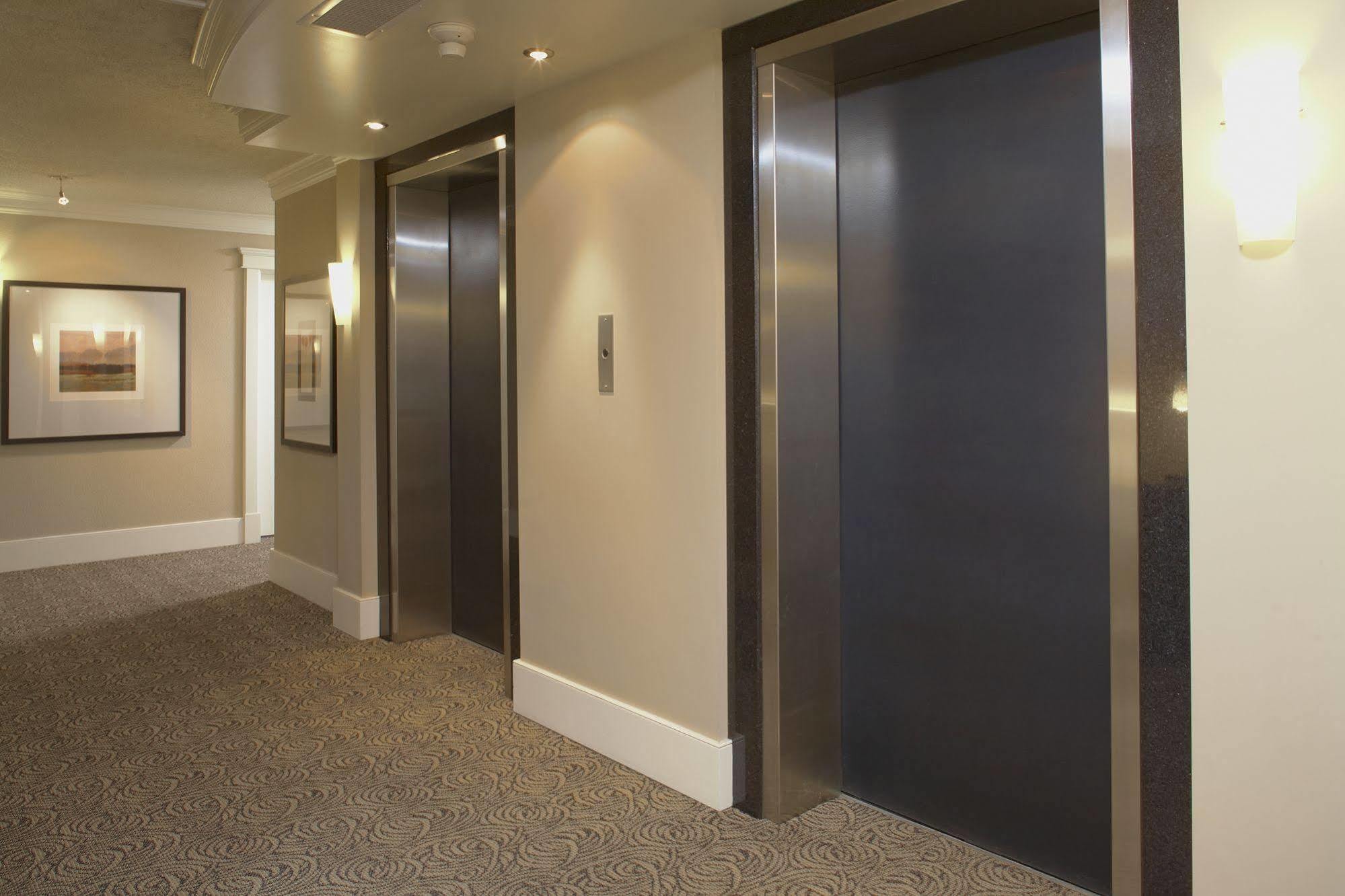 Execsuite Inc. Calgary Extérieur photo
