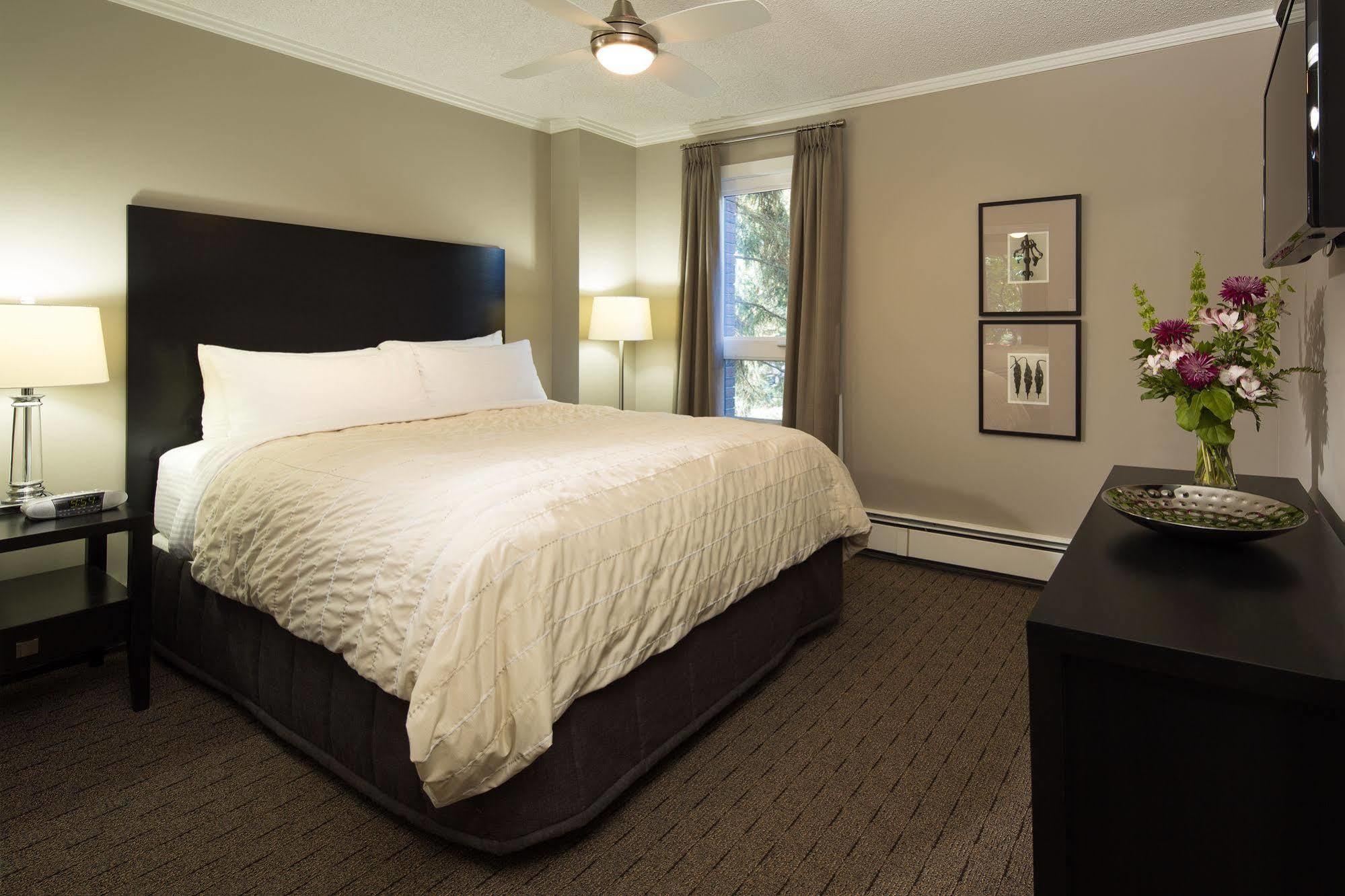 Execsuite Inc. Calgary Extérieur photo